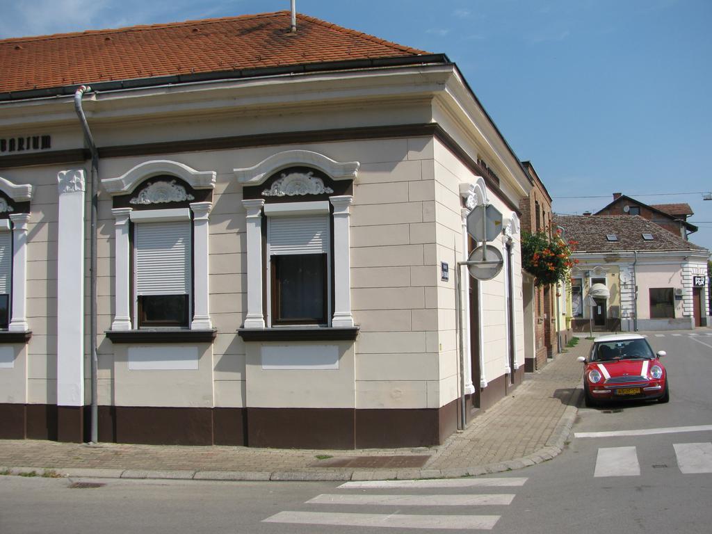 Guest House Villa Herbarium Slavonski Brod Zimmer foto