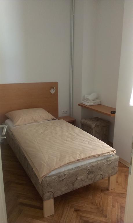 Guest House Villa Herbarium Slavonski Brod Zimmer foto